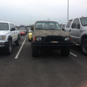 Good old Toyota sfa pickup! It was pretty cool that there were 6 Toyotas pa