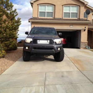 BP_front_grill_all_on