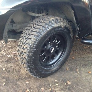 Blackrock 909b with goodyear wrangler authority