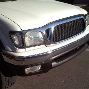 Flat black grill on the truck