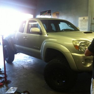 2005 toyota tacoma 4x4 TRD sport