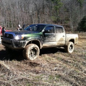 **MY 2013 TRD-OFF ROAD **
