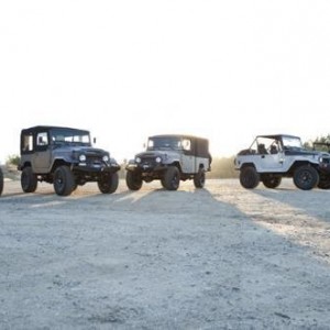 FJ_CJ_Group_On_Sand