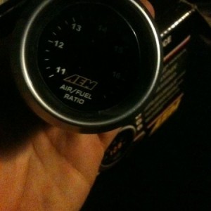 liveuj8845
