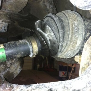 WTF: now the pass. side is puking grease...next weeks project!