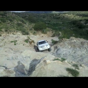 Drop bracket wheeling