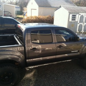 I cleaned my truck yesterday just in time for the birds to shit all over it