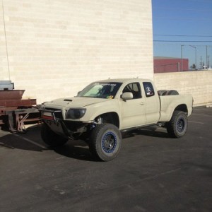 Bitches be like "so when is some some idiot gonna plasti derp their wh
