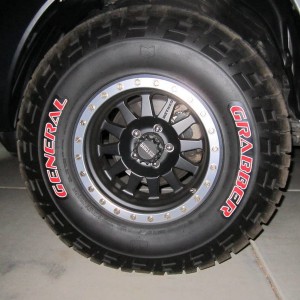 5 lug with 31 inch grabbers