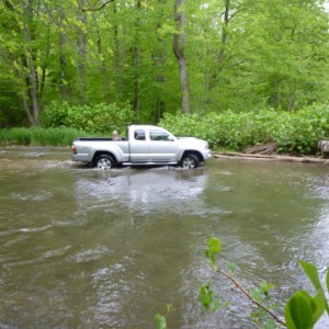 creek drivin