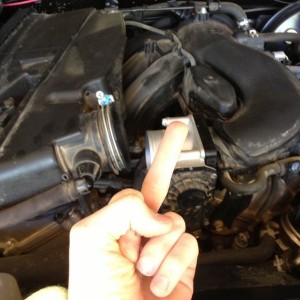 Lost a throttle body bolt. No amount of shaking is making it drop out the b