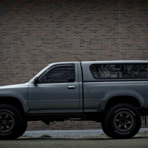 1993ToyotaPickupProjectSigPic