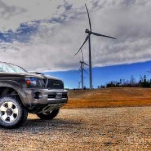 Tacoma_Windmill_HDR_Watermark_KEEP_1366946567_72_224_176_36