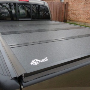 2010 Access Cab lowboy bakflip bed cover