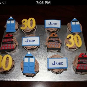 Dalek and TARDIS cupcakes for the bday.