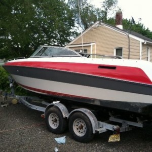 Doesn't look too bad for a 23 year old boat.