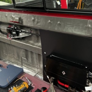 Rear wall deadening