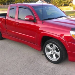2012 XRU