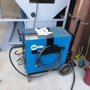 And I'm back to the real welder. That little 110v I don't recomme