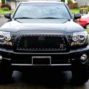 Blacked out tacoma, murdered out, taco