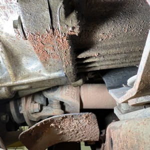 trans or transfer case leak
