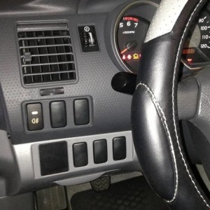 Fog light switch