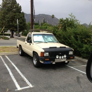 It's an old school 80's Lexus truck !