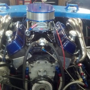 Pulling the motor, got a oil leak somewhere on the bottom on the pan. Not h