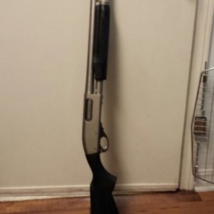 Remington 870 marine.