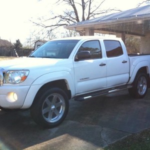 Just installed 6000k HIDs & yellow Fogs