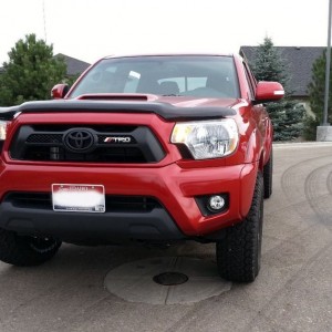 Black Painted Emblem & TRD Grill Emblem - Wheel and Tire Offset