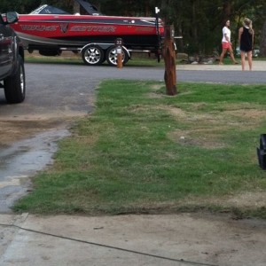 Their boat has what appears to be "dubs"...wtf...lol...mom appear