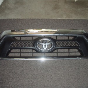 175647d1350710589-2012-tacoma-chrome-grille-grill-p1010112
