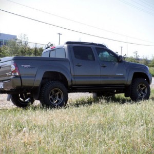 FN Wheels Five Star on Pyrite Mica Tacoma