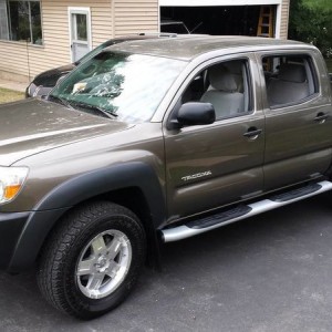 2011 pyrite mica, 4x4, double cab tacoma