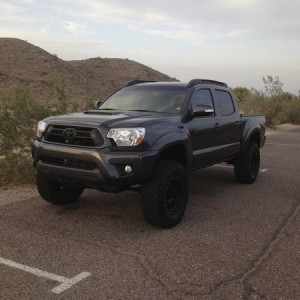 2012 toyota tacoma prerunner