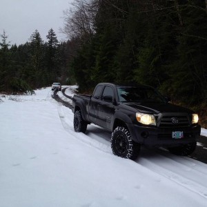 09 access cab, black, in snow