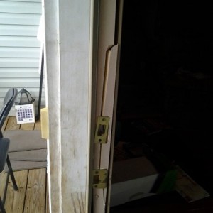 Broken Door Frame2