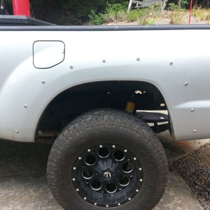 Tore off all my fenders to paint them. Putting them back on didn't wor