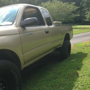 2000 sr5 xtracab tacoma