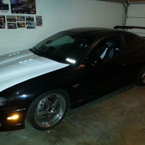 My brothers 650 hp GTO. went to visit in San Diego and this car is a beast