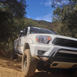 hollister tacoma toyota, sliders, skids, trail, avid, roof rack, black rock