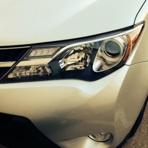 Coworkers 2013 Rav4. Factory BHLM