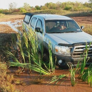 Made it through this mud hole no prob, but I needs snorkel
