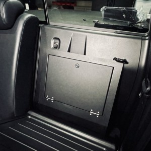 Hooke Road (drivers side) lock box