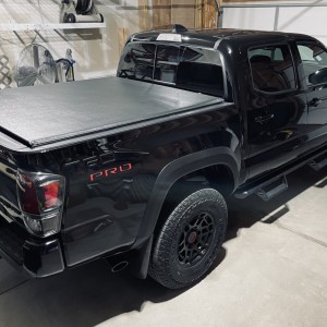 Gator ETX low profile roll up cover.