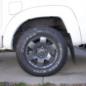 Tacoma with Powdercoated FJ Wheels