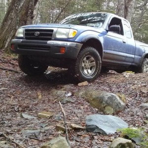99 tacoma 4cyl 5spd TRD