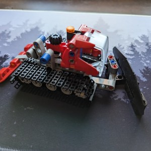 TECHNIC SNOW GROOMER