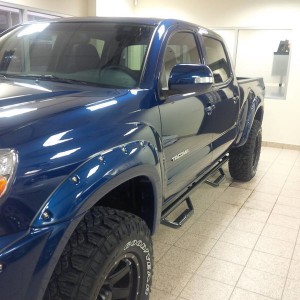 My new 2014 Blue Ribbon DCLB w/ 3" lift, AE Alloys and 285/70/17 Durat